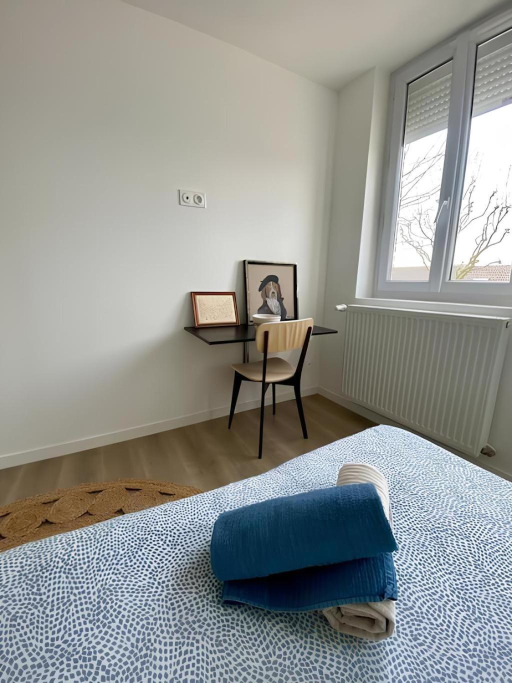 Maison Familiale Avec Exterieur Menage Et Linges Inclus Rouen Buitenkant foto