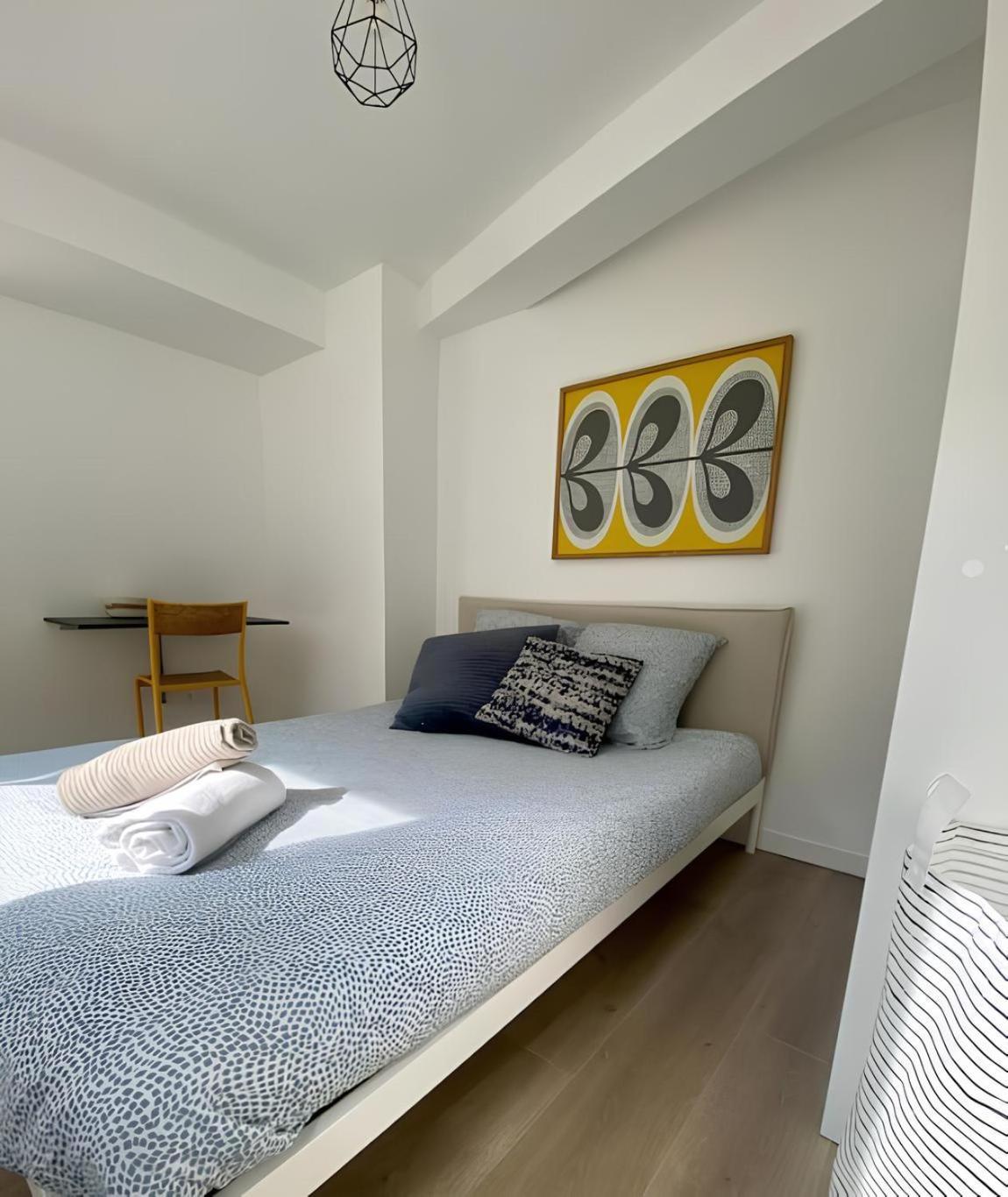 Maison Familiale Avec Exterieur Menage Et Linges Inclus Rouen Buitenkant foto