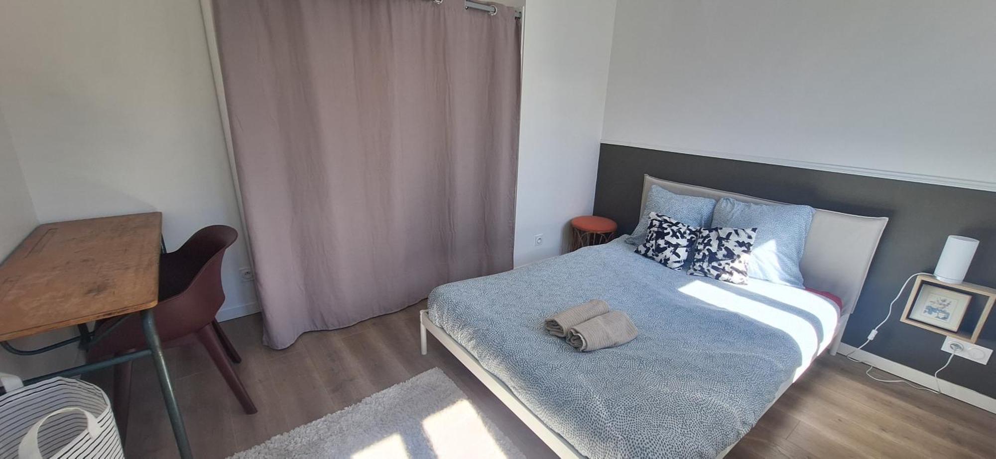 Maison Familiale Avec Exterieur Menage Et Linges Inclus Rouen Buitenkant foto